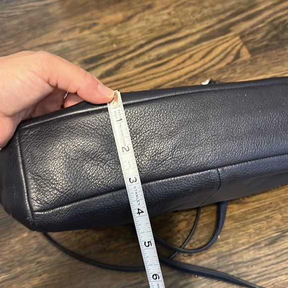 Coach navy leather bag - Picture 11 of 11